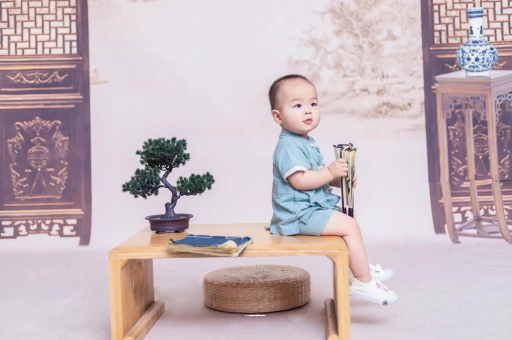 襄垣宝宝吃迷糊奶如何纠正